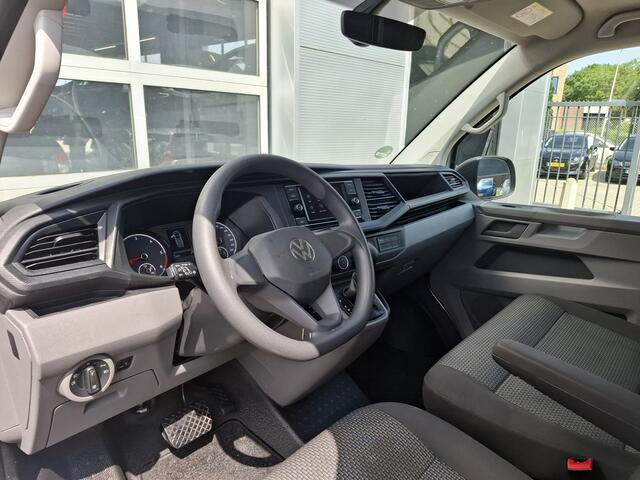 Volkswagen TRANSPORTER 2.0 TDI L2H1 32 | Android/Apple Carplay | Achteruitrijcamera | PDC Achter | Cruise Control | Airco |