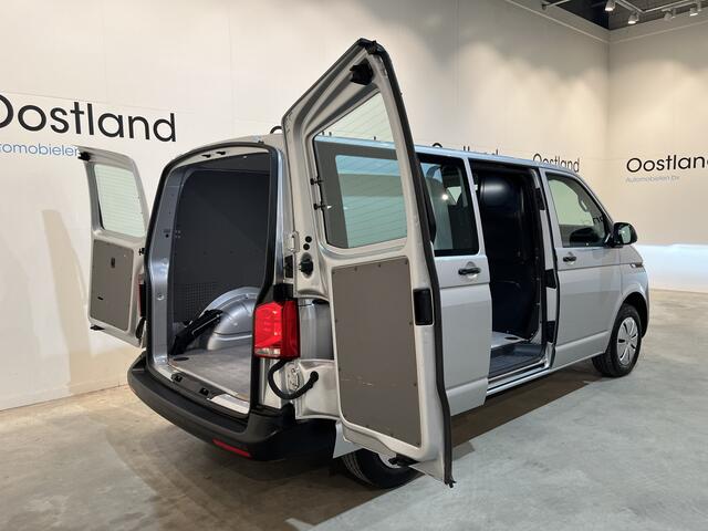 Volkswagen TRANSPORTER 2.0 TDI L1H1 150 PK Automaat / Euro 6 / Airco / CarPlay / Cruise Control Adap. / Navigatie / PDC / 3-Zits