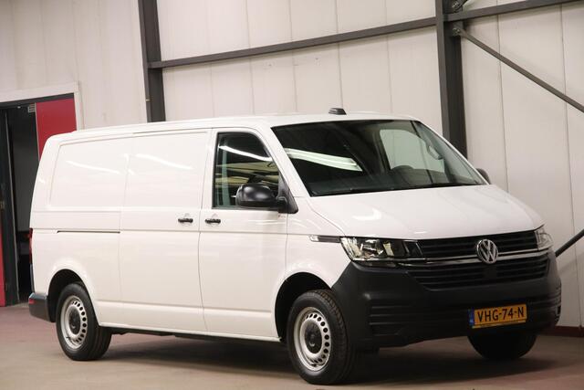 Volkswagen TRANSPORTER 2.0 TDI L2H1 LANG EURO 6 ACHTERUITRIJCAMERA Volkswagen Transporter 2.0 TDI L2H1 EURO 6 ACHTERUITRIJCAMERA