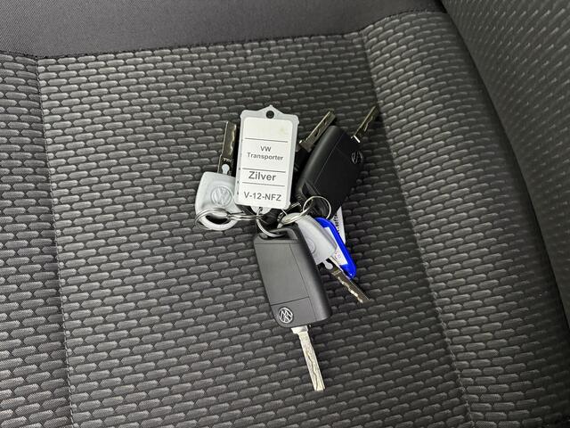 Volkswagen TRANSPORTER 2.0TDI 150PK DSG Automaat | Navigatie | Camera | 3-Zits | Airco | Betimmering