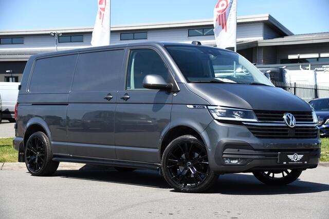 Volkswagen TRANSPORTER 2.0 TDI L2H1 30 Bulli Virtual Cockpit, Adaptieve Cruise, Camera, 150pk, 2 x Schuifdeur, Stoelverwarming, Standkachel, LED, Automaat, Uniek!
