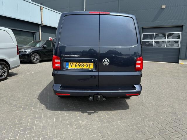Volkswagen TRANSPORTER 2.0 TDi L2H1 Aut. Navi Trekhaak 2 schuifdeuren