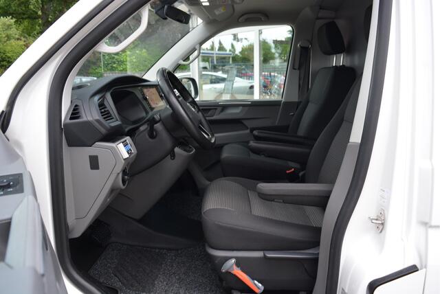 Volkswagen TRANSPORTER 2.0 TDI 150PK L2 Comfortline Executive Plus | Cruise | Carplay | Navi | Trekhaak |