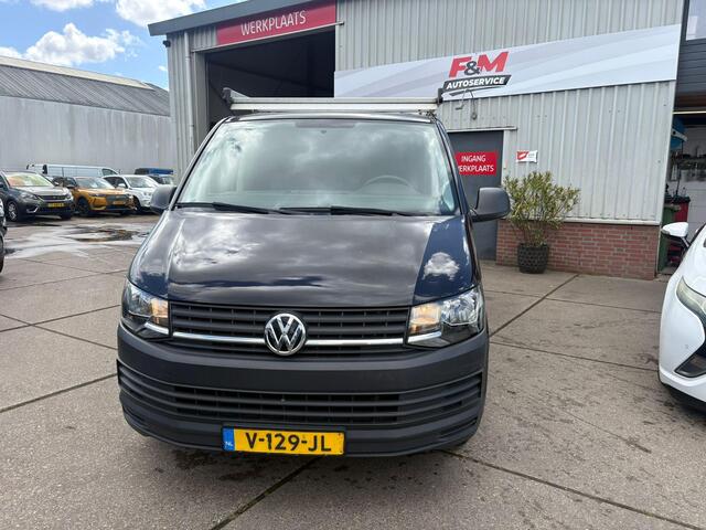 Volkswagen TRANSPORTER 2.0 TDI L2H1 Trendline Airco, 2x schuifdeur, trekhaak, imperiaal