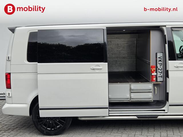 Volkswagen TRANSPORTER 2.0 TDI L2H1 30 BULLI DSG Automaat Trekhaak Kasten + Betimmering | Apple CarPlay | Adaptive Cruise Control | Achteruitrijcamera | Sidebars