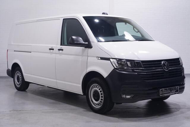 Volkswagen TRANSPORTER 2.0 TDI 110 pk L2H1 Airco, Achterklep, Camera Opbergkasten Laadruimte, PDC achter, 2-Zits