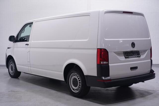 Volkswagen TRANSPORTER 2.0 TDI 110 pk L2H1 Airco, Achterklep, Camera Opbergkasten Laadruimte, PDC achter, 2-Zits