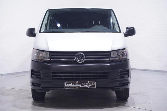 Volkswagen TRANSPORTER 2.0 TDI 150 pk L2 Dubbel Cabine Airco, Navi Cruise Control, Trekhaak, 5-Zits
