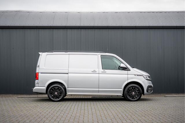 Volkswagen TRANSPORTER T6.1 Bulli 2.0 TDI L1H1 | Virtual cockpit | Automaat | 150 PK | 3-Zits | 1e Eigenaar | LED | Camera | Carplay | PDC | Zijschuifdeur R+L | Trekhaak