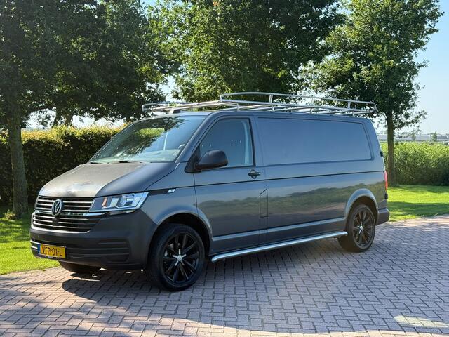Volkswagen TRANSPORTER 2.0 TDI T6.1 L2H1 Imperiaal Trekhaak Camera Cruise Airco