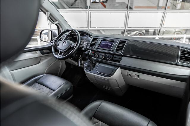 Volkswagen TRANSPORTER 2.0 TDI L2H1 DC Highline | Schuifdak | ACC | Bi-Xenon | Camera | Stoelverwarming | Navigatie | Alcantara bekleding | Trekhaak | L+R Schuifdeur | 20'' Sport velgen | Orig. NL Auto | NAP Logisch | Nieuwe APK