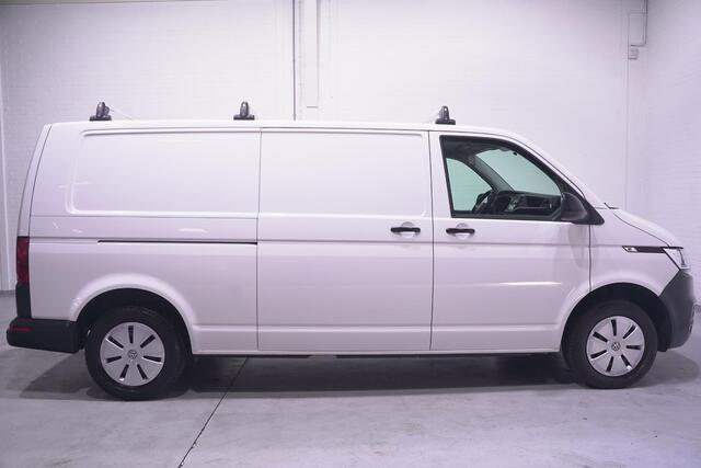 Volkswagen TRANSPORTER 2.0 TDI 110 pk L2H1 Airco, 2-Zits, Achterklep Laadruimte Pakket, PDC V+A, Dakdragers