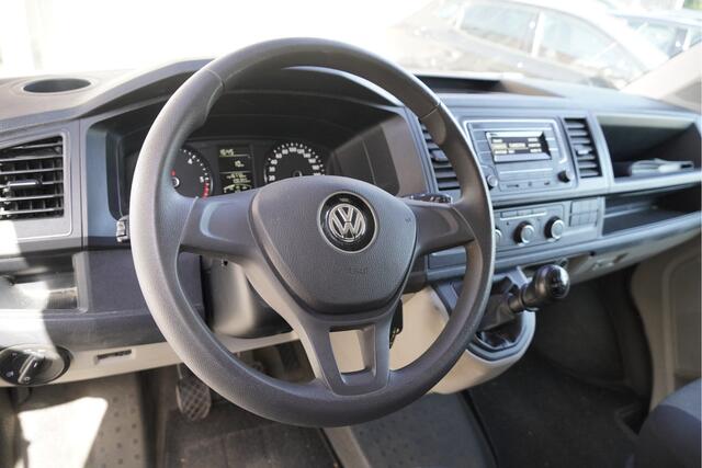 Volkswagen TRANSPORTER 2.0 TDI L2H1 BJ2019 Trekhaak | Airco | Cruise control | Getint glas | Tussenschot+raam | Zijdeur | Achterdeuren+raam