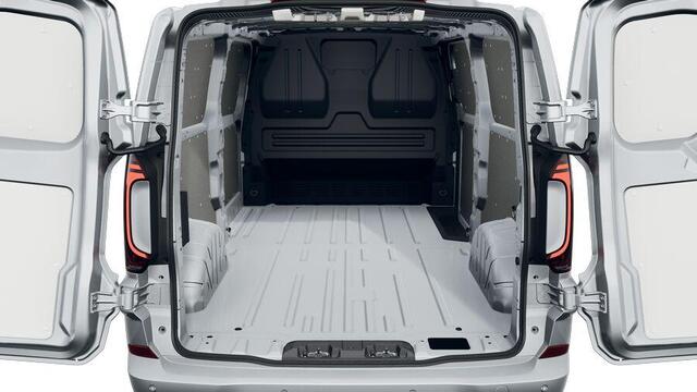 Volkswagen TRANSPORTER T7 2.5 233pk Automaat PHEV L2 Bulli | Verwarmde voorruit | LED Matrix koplampen | Adaptieve Cruise Control | Trekhaak | Stoelverwarming | > Netto-ACTIE-Prijs; bij koop of lease via HK / excl. kosten rijklaarmaken <