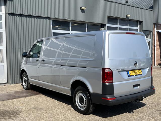 Volkswagen TRANSPORTER 2.0 TSI L2H1 Benzine Dubbele Schuifdeur Airco Cruise controle Bpm vrij Trekhaak Klep achter Euro 6 Benzine Ideaal voor ombouw naar Camper !!