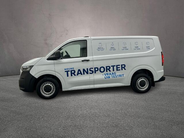 Volkswagen TRANSPORTER T7 2.0 TDI 110pk L1 | Camera | Cruise Control | Navigatie via Apple Carplay / Android Auto | Laadruimte betimmerd |