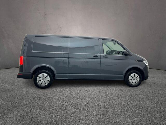 Volkswagen TRANSPORTER 2.0 TDI 110pk L2 | LED-koplampen | Adaptieve Cruise Control | Trekhaak | Apple Carplay / Android Auto | Side Assist | Laadvloer | BPM-vrij |