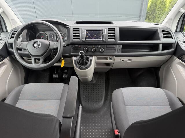 Volkswagen TRANSPORTER 2.0 TDI 150 PK / L2H1 / DUBBELE CABINE / TREKHAAK / 1e EIG. / AIRCO / CRUISE / ISOFIX / NAVI
