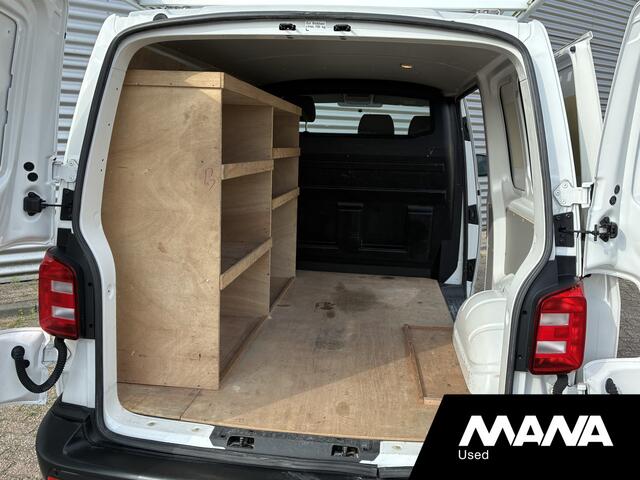 Volkswagen TRANSPORTER 2.0 TDI L1H1 84pk Trekhaak Imperiaal Airco