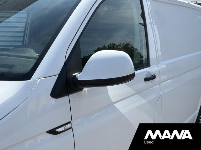 Volkswagen TRANSPORTER 2.0 TDI L1H1 Imperiaal Trekhaak Airco Carplay