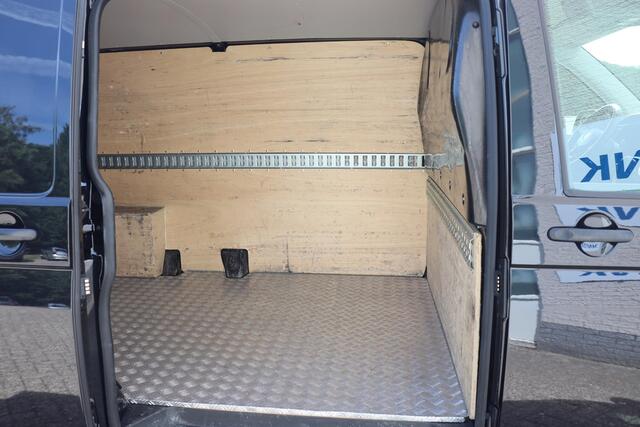 Volkswagen TRANSPORTER 2.0 TDI L2H3 110kw