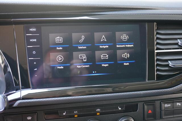 Volkswagen TRANSPORTER 199pk Bulli L2H1 2x Schuifdeur Apple carplay LED Camera Parkeersensoren Lederen bekleding Stoelverwarming Cruise control ACC