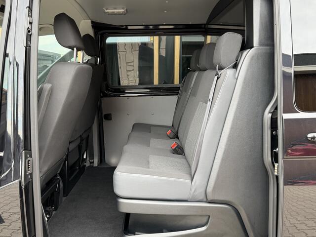 Volkswagen TRANSPORTER L2H1 Dubbel Cabine 2.0 TDI 150pk DSG | 6 pers | Carplay | 2x schuifdeur |