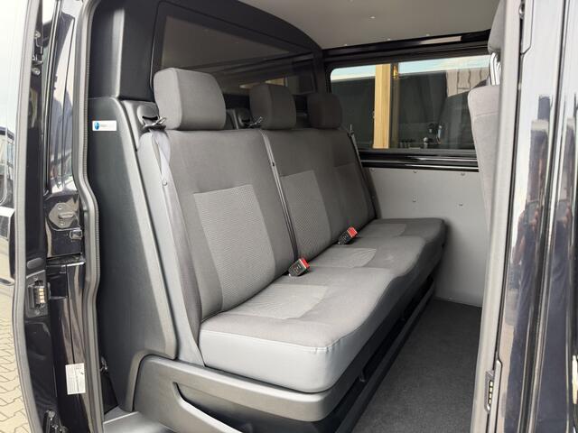 Volkswagen TRANSPORTER L2H1 Dubbel Cabine 2.0 TDI 150pk DSG | 6 pers | Carplay | 2x schuifdeur |