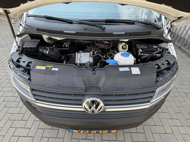 Volkswagen TRANSPORTER 2.0 TDI L2H1 110PK Euro 6 Comfortline Trekhaak/cruise control/airco