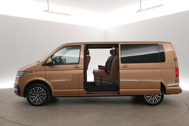 Volkswagen TRANSPORTER 2.0 TDI L2H1 Bulli 200PK | Dubbele Cabine | Automaat | Airco | Camera | Virtual | Cruise | Leder | Trekhaak | Carplay | 2xSchuifdeur