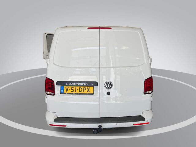 Volkswagen TRANSPORTER 2.0 TDI L1H1 28 · Camera · Trekhaak · Apple/Android Car Play · Navigatie · Cruise Control · Vloerplaat · 16'' Inch · Garantie t/m 01-04-2028 of 100.000km