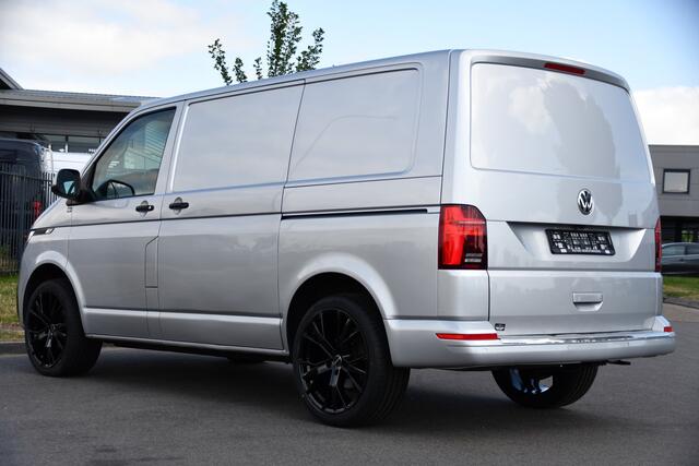 Volkswagen TRANSPORTER 2.0 TDI L1H1 30 PB Edition MARGE! Adaptieve Cruise, Camera, Carplay, LED, 2 x Schuifdeur, Stoelverwarming, Multimedia, Uniek!