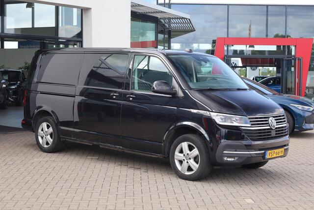 Volkswagen TRANSPORTER 2.0 TDI L2H1 28 Bulli 150PK / 110kW DSG, NL auto, 1e eigenaar dealeronderhouden en door ons geleverd, digital cockpit pro, adaptieve cruise control (ACC), achteruitrijcamera (Rear View), elektrisch verstel-, verwarm- en inklapbare buitenspiegels, verwarmb
