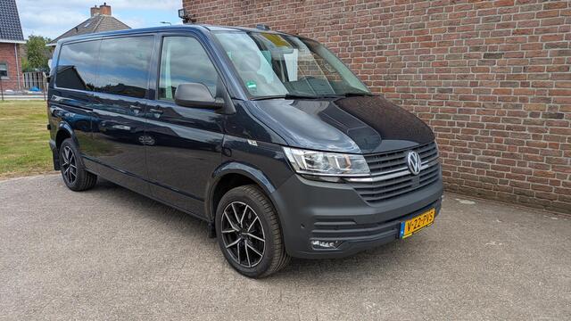 Volkswagen TRANSPORTER 2.0 TDI L2H1 DC - Aut. - Camera -