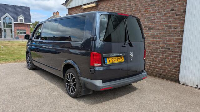 Volkswagen TRANSPORTER 2.0 TDI L2H1 DC - Aut. - Camera -