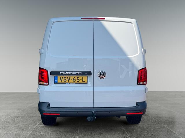 Volkswagen TRANSPORTER 2.0 TDI L1 90PK Camper Edition | Walstroom | Schuiframen | Apple carplay | 3 zits
