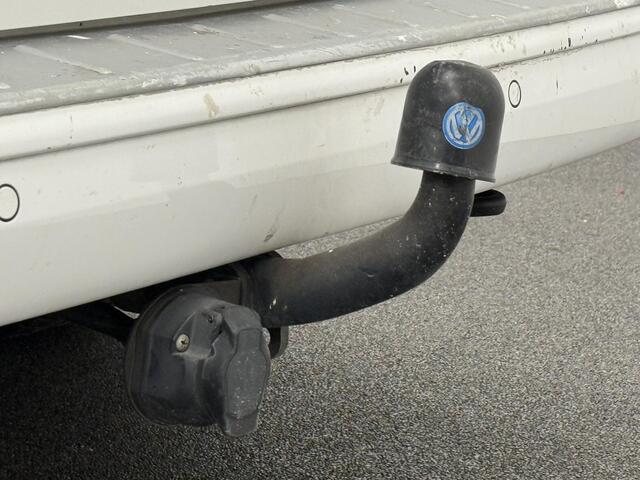 Volkswagen TRANSPORTER 2.0 TDI L2H1 Automaat HANDEL / EXPORT Airco Navi LM velgen LED Achterklep Trekhaak Adaptieve Cruise Control