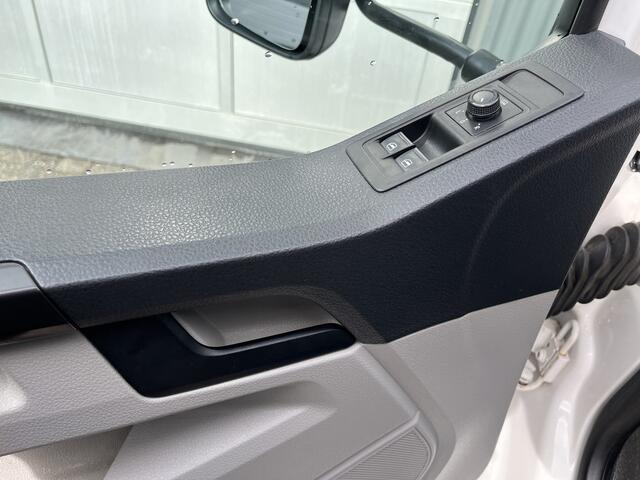 Volkswagen TRANSPORTER 2.0 TDI L2H1 DC Kipper open laadbak Airco Bluetooth trekhaak 2200 kg 1e eigenaar Dealer onderhouden Kieper P-up Doka Pritsche Ahk 2200kg Pick-up bakwagen