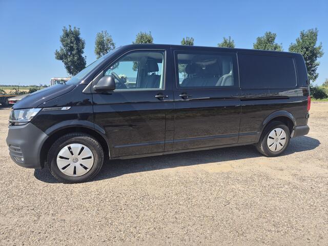 Volkswagen TRANSPORTER 2.0 TDI 150pk L2H1 30 DC lichte schade rijdbaar 80.000km 2024