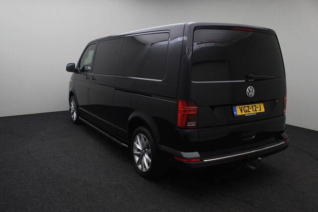 Volkswagen TRANSPORTER 2.0 TDI L2H1 30 DC 2020 | Trekhaak | Carplay | Adaptive Cruise Controlk | Navigatie | Achteruitrij Camera | 2 Sleutels | Dubbele Schuifdur | Nationale Autopas