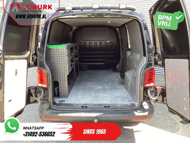 Volkswagen TRANSPORTER T6.1 2.0 TDI 150 pk Aut. L2 LED/ Standkachel/ Stoelverw./ Carplay/ PDC/ Cruise/ Airco/ Trekhaak