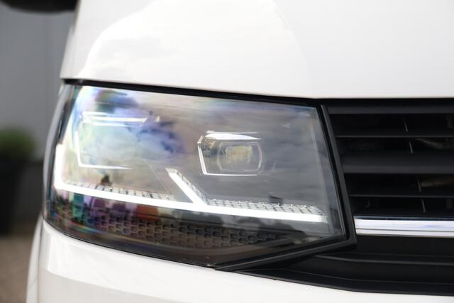 Volkswagen TRANSPORTER 2.0 TSI L1H1 Highline Benzine Trekhaak|Led|Stoelvw|Dealerondh