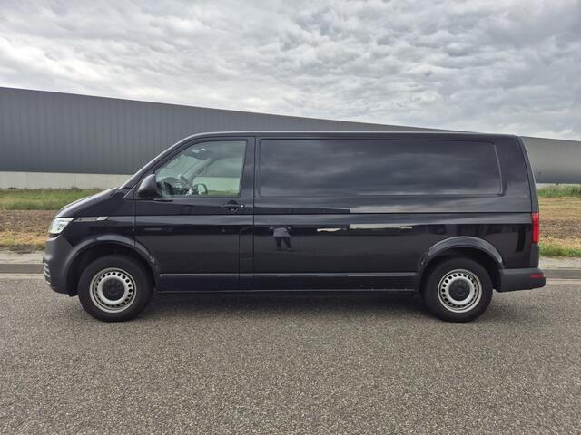 Volkswagen TRANSPORTER 2.0 TDI L1H1 26 3 persoons, achterklep.
