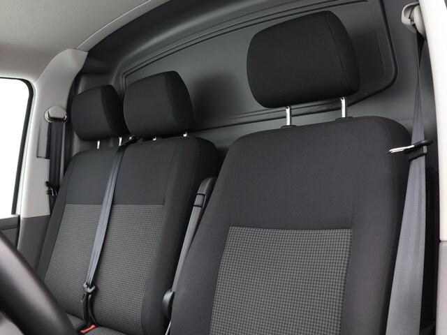 Volkswagen TRANSPORTER 2.0 TDI L1H1 28 · Camera · Trekhaak · Apple/Android Car Play · Navigatie · Cruise Control · Vloerplaat · 16'' Inch · Garantie t/m 01-04-2028 of 100.000km