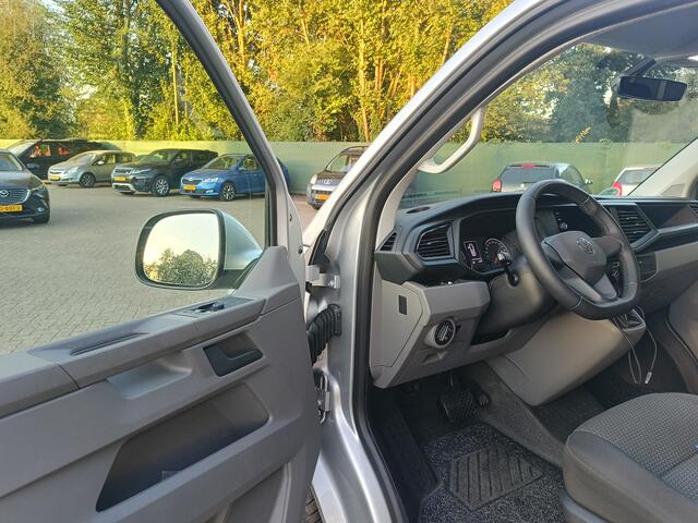 Volkswagen TRANSPORTER 2.0 TDI L2H1 30 DC | Airco | Cruise controle | Camera | Trekhaak | EX BTW |