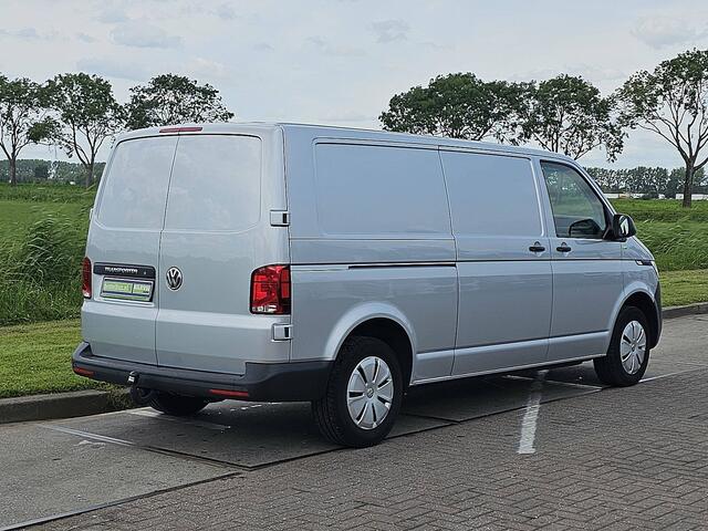 Volkswagen TRANSPORTER 2.0 TDI L2H1 30 Automaat, Adaptive Cruise Control, Stoelverwarming, Airco, Parkeersensoren, Trekhaak, Dubbele schuifdeuren