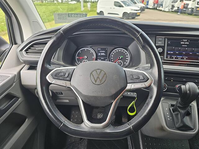 Volkswagen TRANSPORTER 2.0 TDI L2H1 30 Automaat, Adaptive Cruise Control, Stoelverwarming, Airco, Parkeersensoren, Trekhaak, Dubbele schuifdeuren