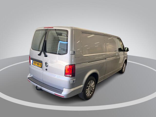 Volkswagen TRANSPORTER 2.0 TDI 150pk DSG L2H3 28 Bulli · Camera · Apple/Android Car Play · Navigatie · Alarm · Trekhaak · Betimmering · Vloerplaat · Tussenschot · 17'' Inch ·