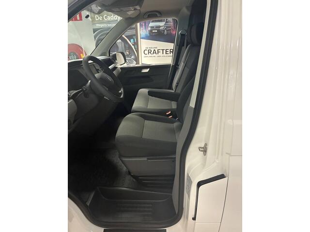 Volkswagen TRANSPORTER 2.0 TDI L1H1 26 Economy Business