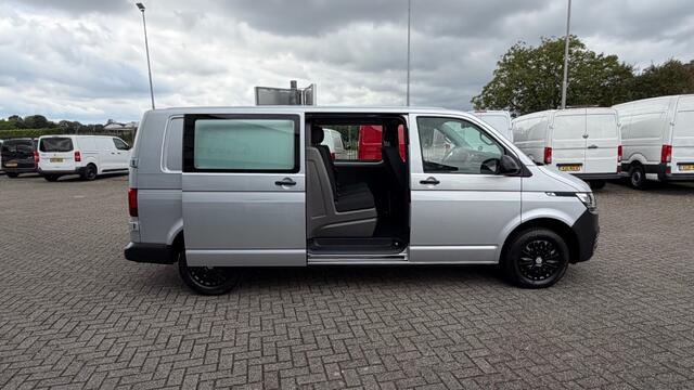 Volkswagen TRANSPORTER 2.0 TDI 81KW 110PK DC DUBBELE CABINE L2H1 EURO 6 AIRCO/ NAVIGATIE/ CRUISE CONTROL/ 100% DEALERONDERHOUDEN